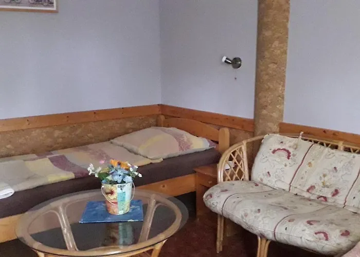 Panzio Bed & Breakfast 3*